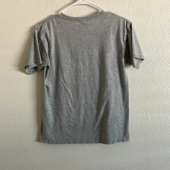 🏁Gently used Mariokart race car T-shirt (Boys) XL🏁 - Picture 3 of 4